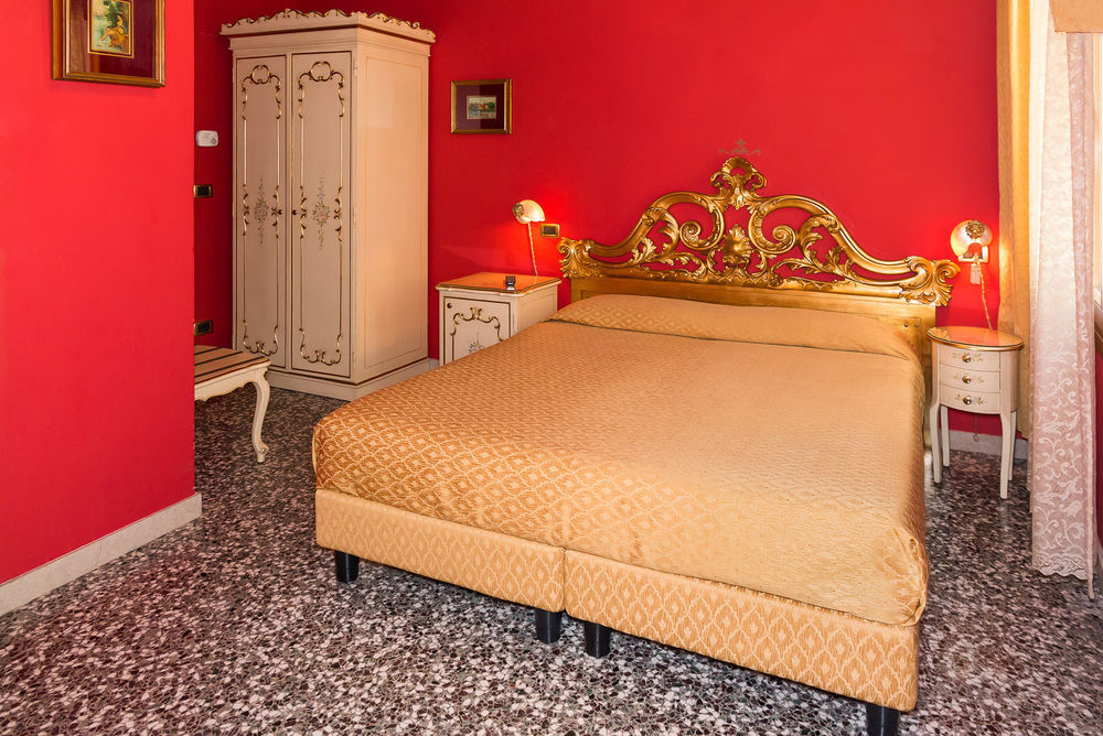 Hôtel Ca Bella à Venise Extérieur photo